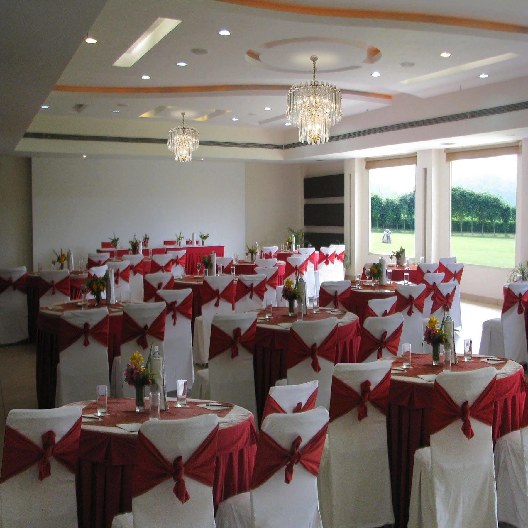 Legend Sarovar Portico Baddi Exterior photo