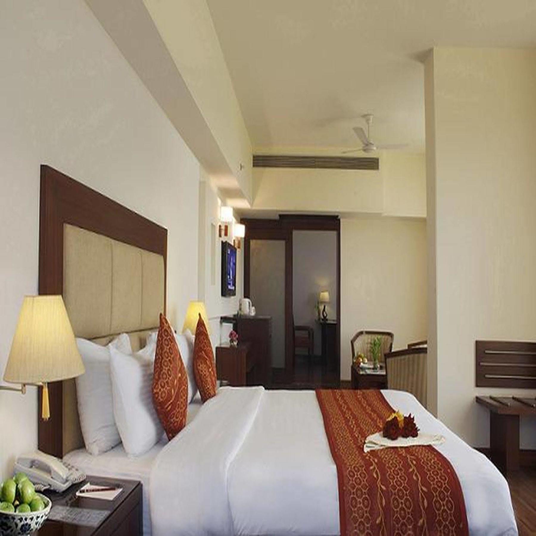 Legend Sarovar Portico Baddi Exterior photo