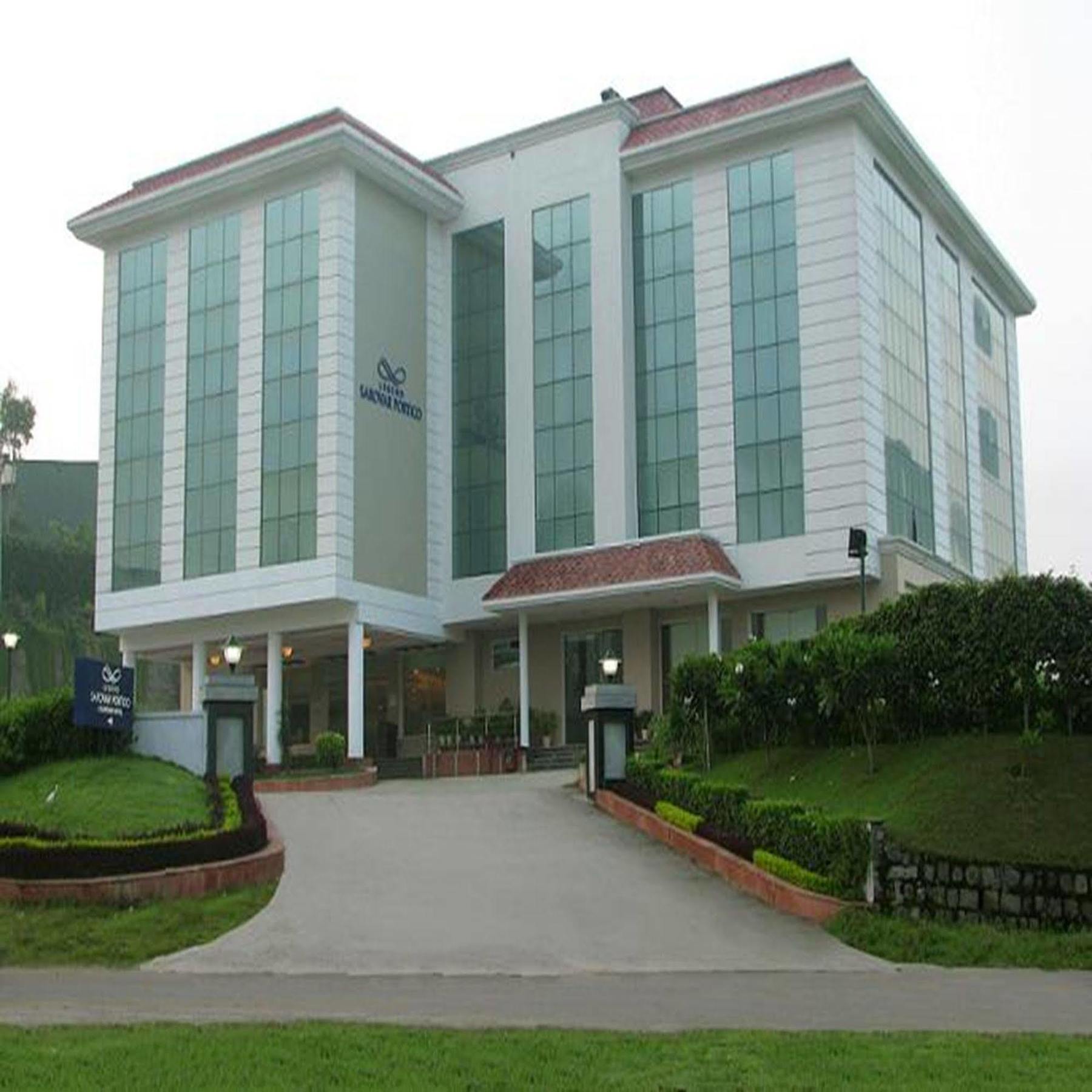 Legend Sarovar Portico Baddi Exterior photo