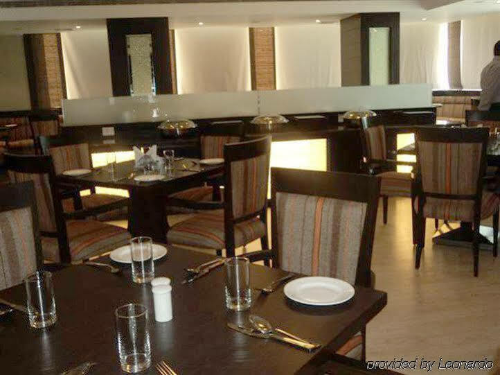 Legend Sarovar Portico Baddi Exterior photo